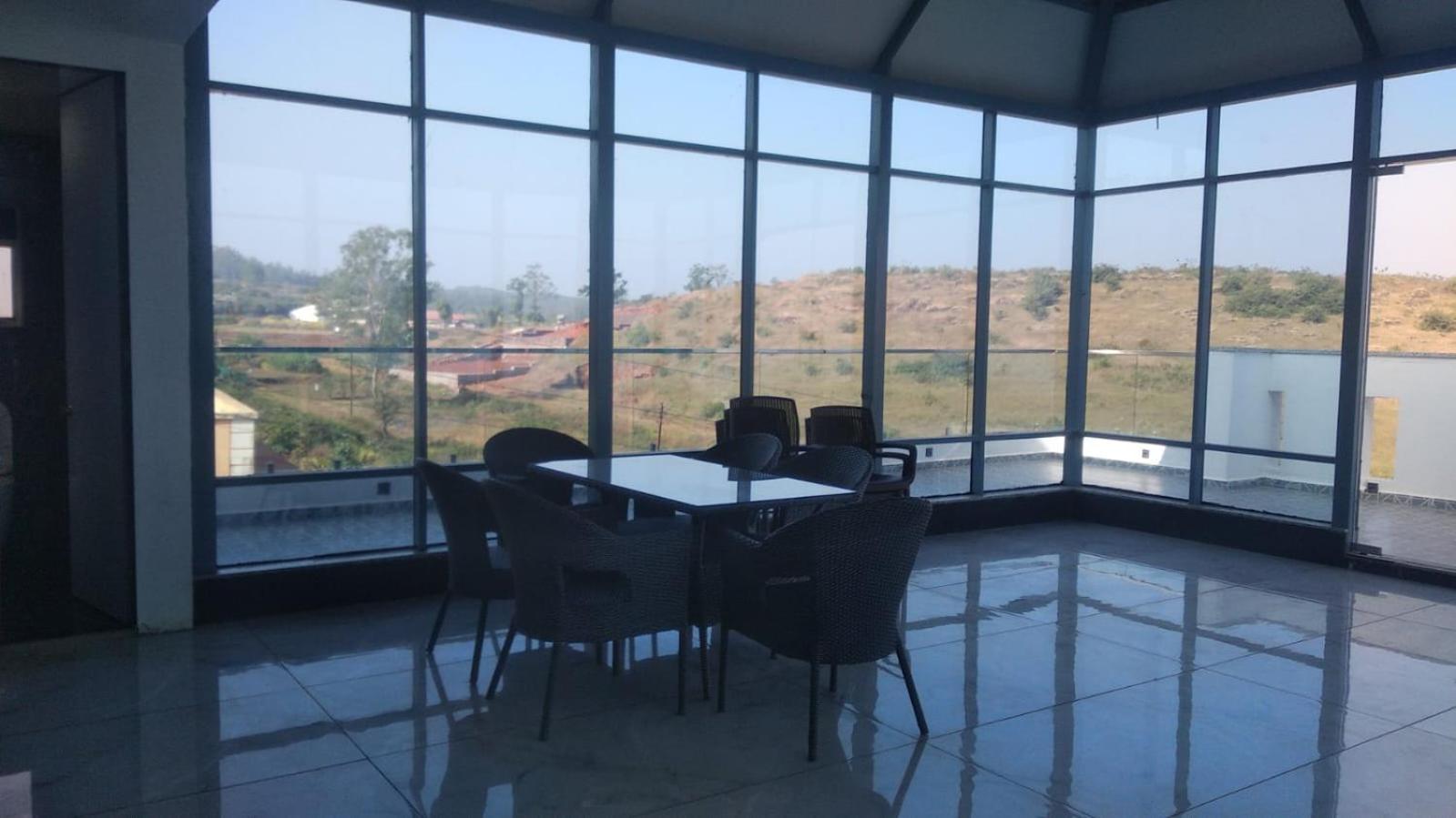 Arc Valley Resort Mahābaleshwar Extérieur photo
